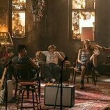 Temporada 1 y el capítulo 06 de 'The Runarounds'