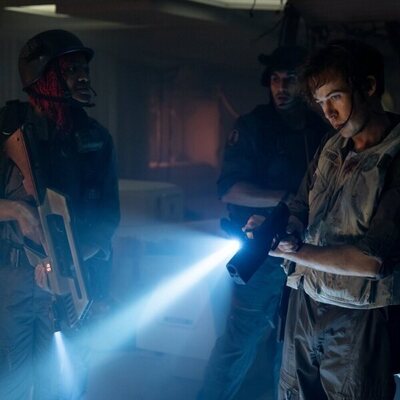 Alex Lawther en 'El País de Nunca Jamás' de 'Alien: Earth'