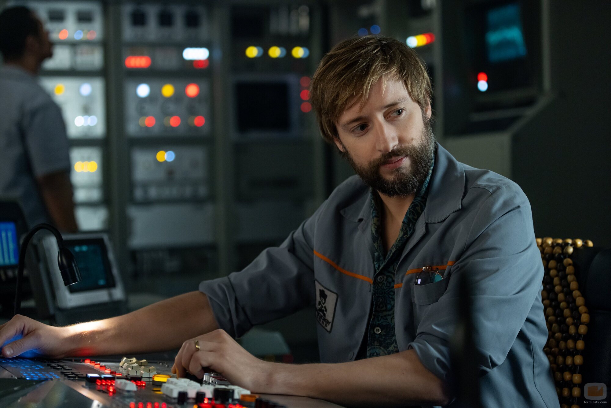 David Rysdahl en el 1x01 de 'Alien: Planeta Tierra'