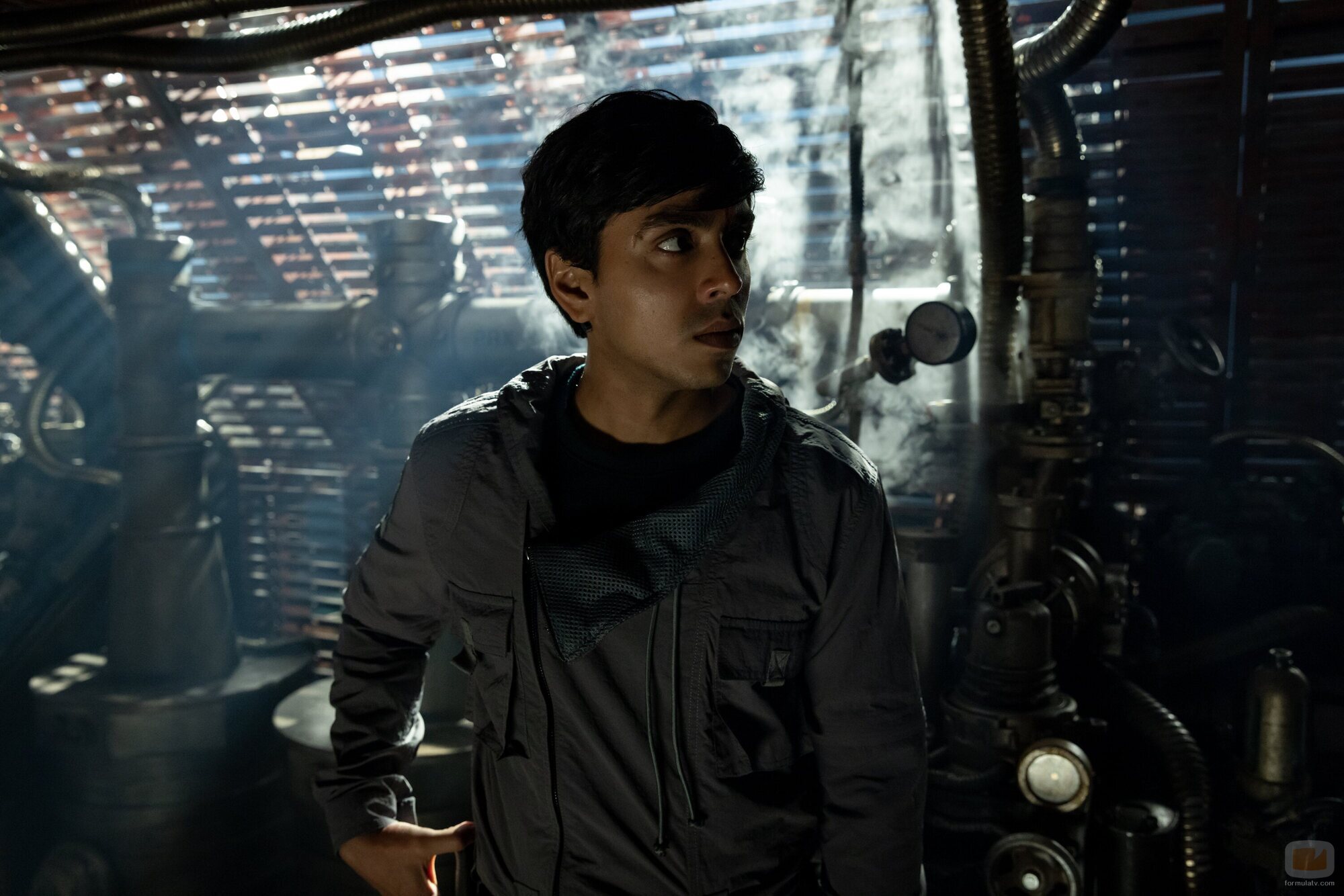 Adarsh Gourav en la temporada 1 y el capítulo 02 de 'Alien: Planeta Tierra'