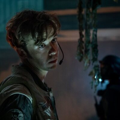 Alex Lawther en el 1x02 de 'Alien: Earth'