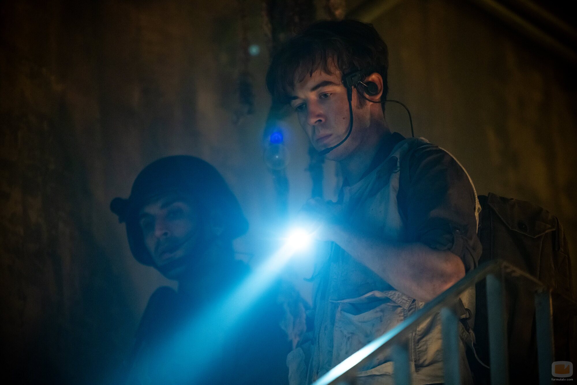 Alex Lawther en 'Mr. October' de 'Alien: Planeta Tierra'