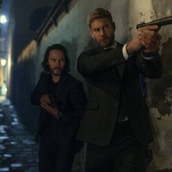 Taylor Kitsch en el 1x02 de 'La lista final: Lobo negro'