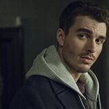 Corey Mylchreest en Capítulo 3 titulado 'Episodio 3' de 'Rehén'