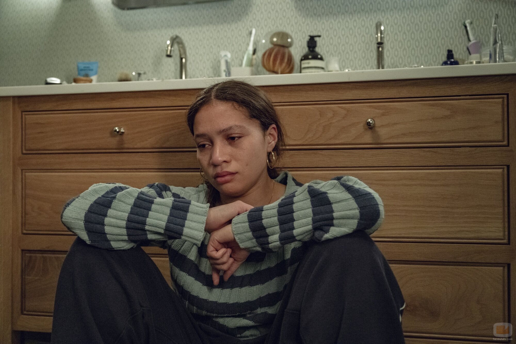 Isobel Akuwudike en el 1x03 de 'Hostage'