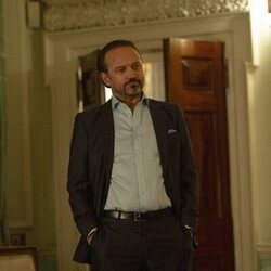 Temporada 1 y el capítulo 03 de 'Rehén'