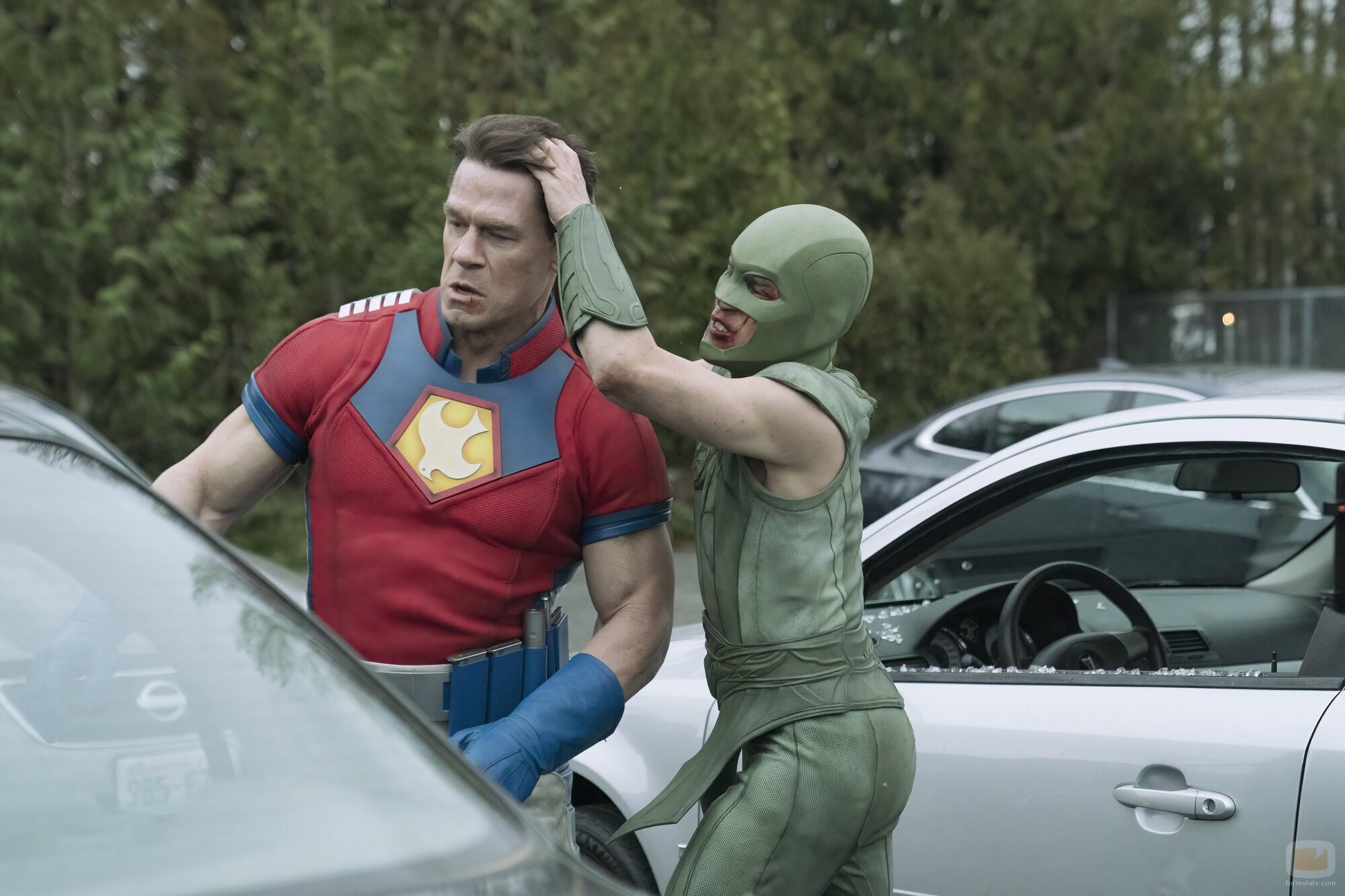 Still de John Cena en la temporada 1 y el capítulo 04 de 'El Pacificador'