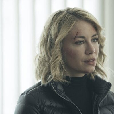 Jennifer Holland en 1x07 titulado 'No Arrastres Mi Corazón, Dragón' de 'El Pacificador'