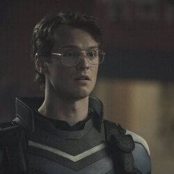 Freddie Stroma en Capítulo 7 titulado 'No Arrastres Mi Corazón, Dragón' de 'El Pacificador'