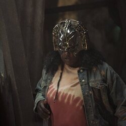 Danielle Brooks en 1x08 titulado 'Es Vaca O Nunca' de 'El Pacificador'