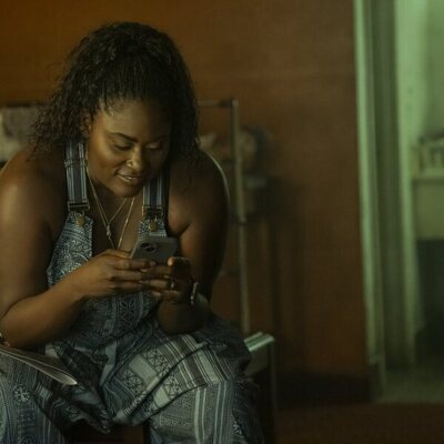 Danielle Brooks en el 2x04 de 'Peacemaker'