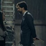 Hamish Linklater y Jaz Sinclair en el 2x03 de 'Gen V'