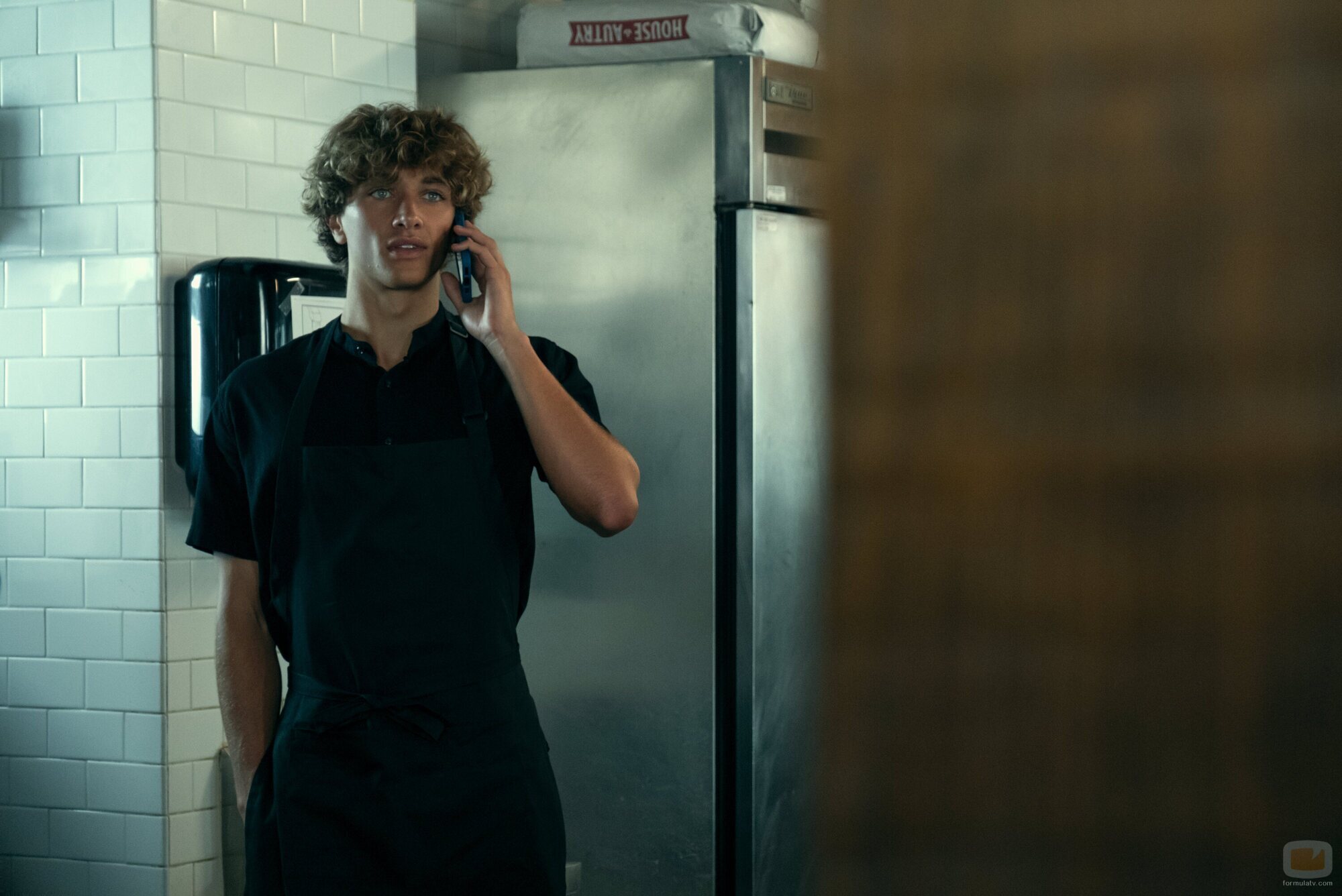 Gavin Casalegno en Capítulo 11 titulado 'Por fin' de 'El verano en que me enamoré'