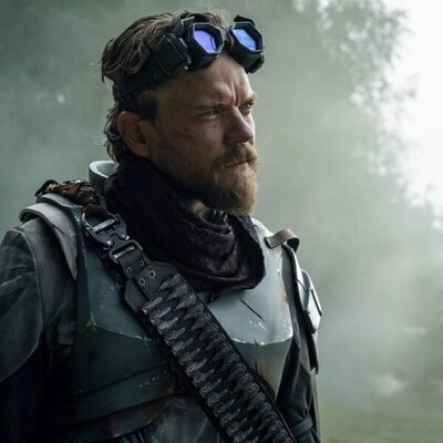 Jared Harris en el 3x01 de 'Foundation'