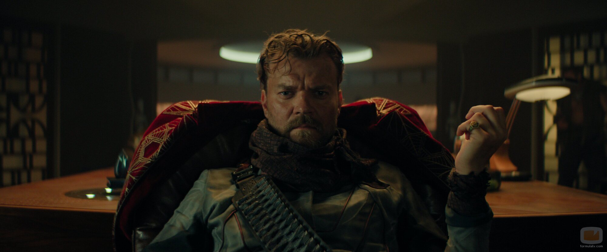 Pilou Asbaek en 'Involucrarse en el juego' de 'Fundación'