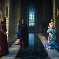 Cherry Jones en 3x09 titulado 'Los caminos que nos eligen' de 'Fundación'