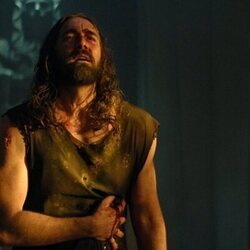 Lee Pace en 'La oscuridad' de 'Fundación'