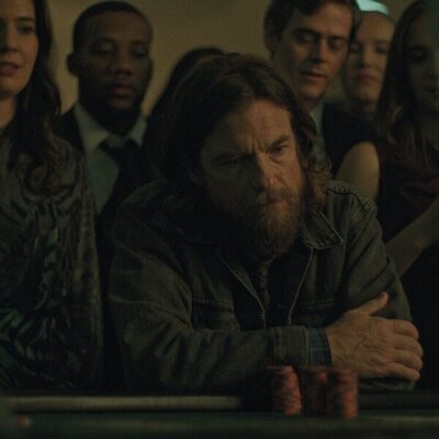 Jason Bateman en 1x02 titulado 'Los Black Rabbits' de 'Black Rabbit'