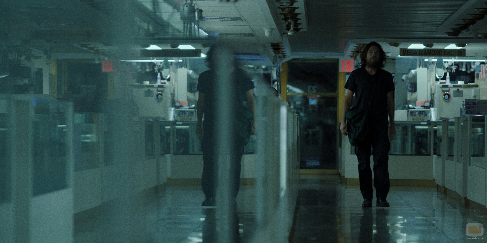 Jason Bateman en 1x07 'Los chavales casi la cagan' de 'Black Rabbit'