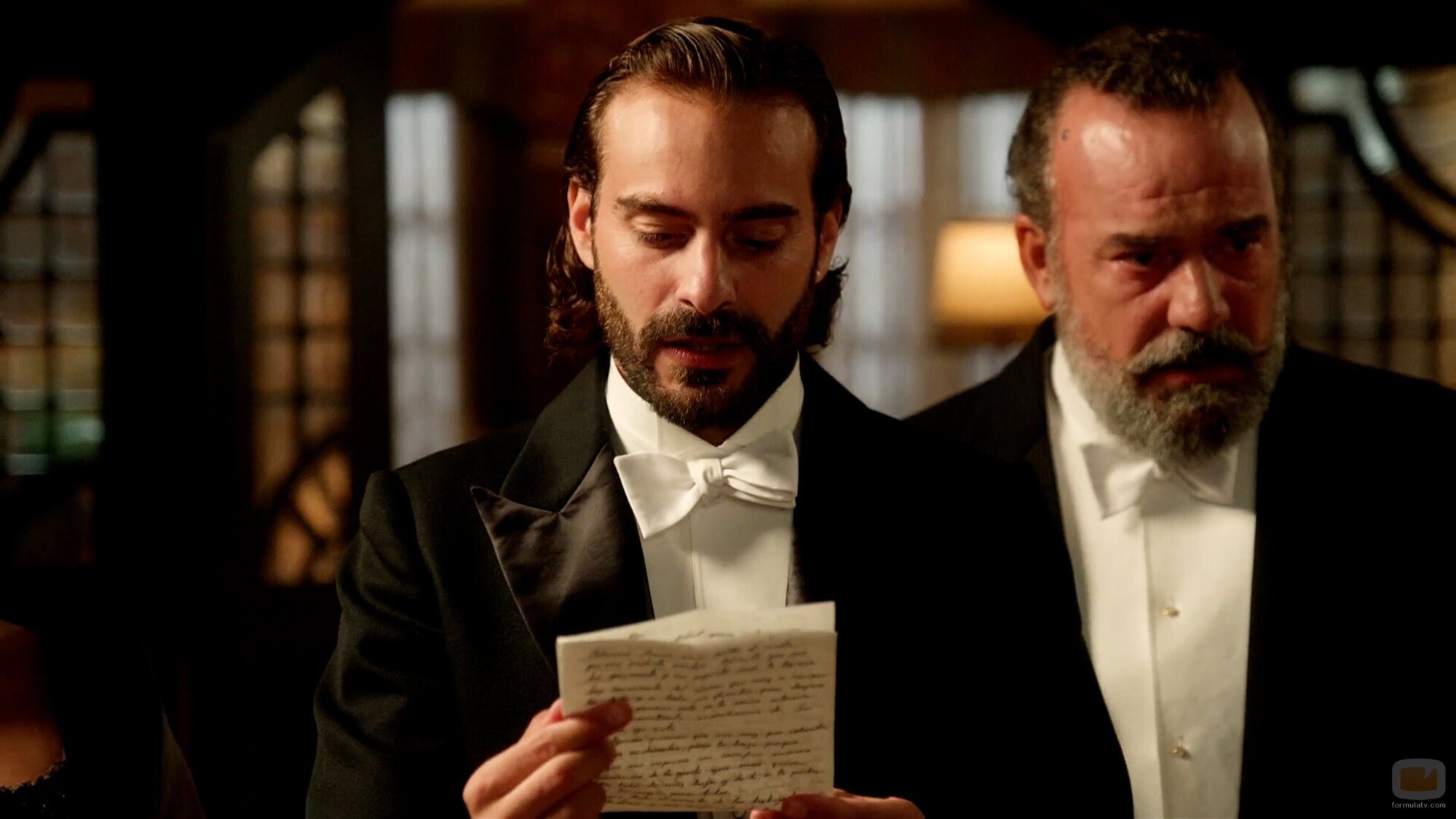 Manuel Regueiro y Ibrahim Al Shami J. en la temporada 4 y el capítulo 190 de 'La promesa'