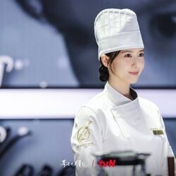 Im Yoon-ah en 'Primer plato: bibimbap con gochujang y mantequilla' de '??? ??'