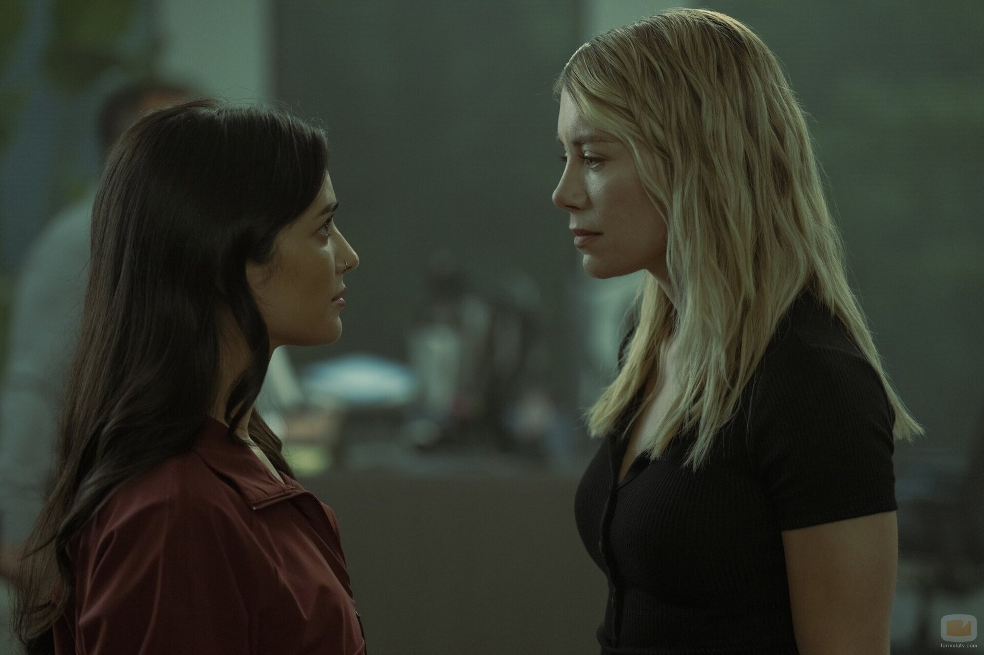 Sol Rodriguez y Jennifer Holland en 2x05 titulado 'Volver a la Sutura' de 'El Pacificador'