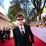 Christopher Briney en París, Francia: Première del final de 'El verano que me enamoré' en París