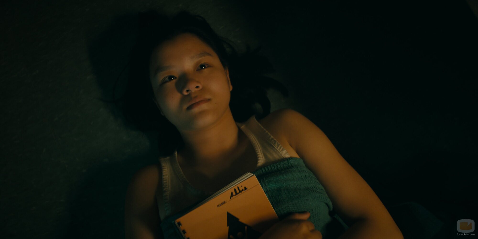 Sydney Topliffe en Capítulo 2 titulado 'Madriguera' de 'Incontrolables'