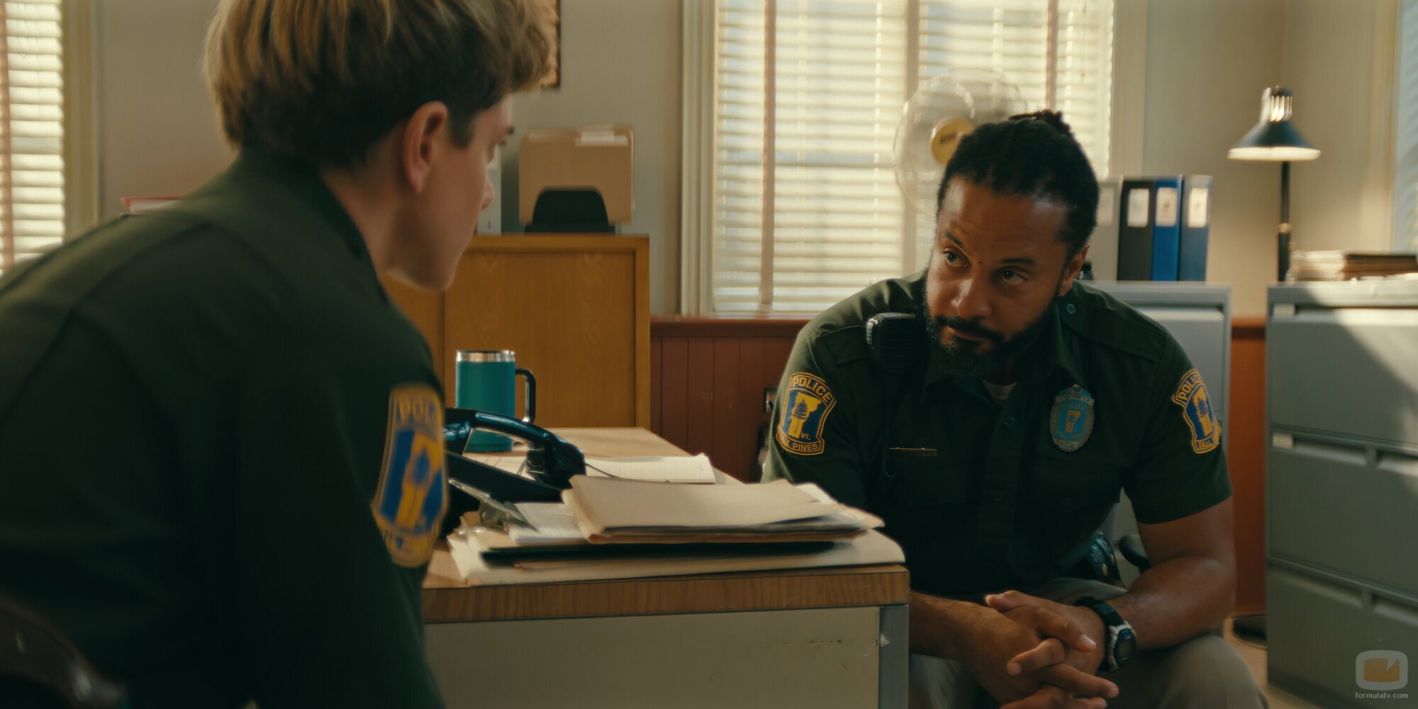 Brandon Jay McLaren en 1x03 titulado 'Salir' de 'Incontrolables'