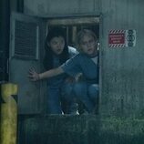 Alyvia Alyn Lind y Sydney Topliffe en Capítulo 3 titulado 'Salir' de 'Incontrolables'