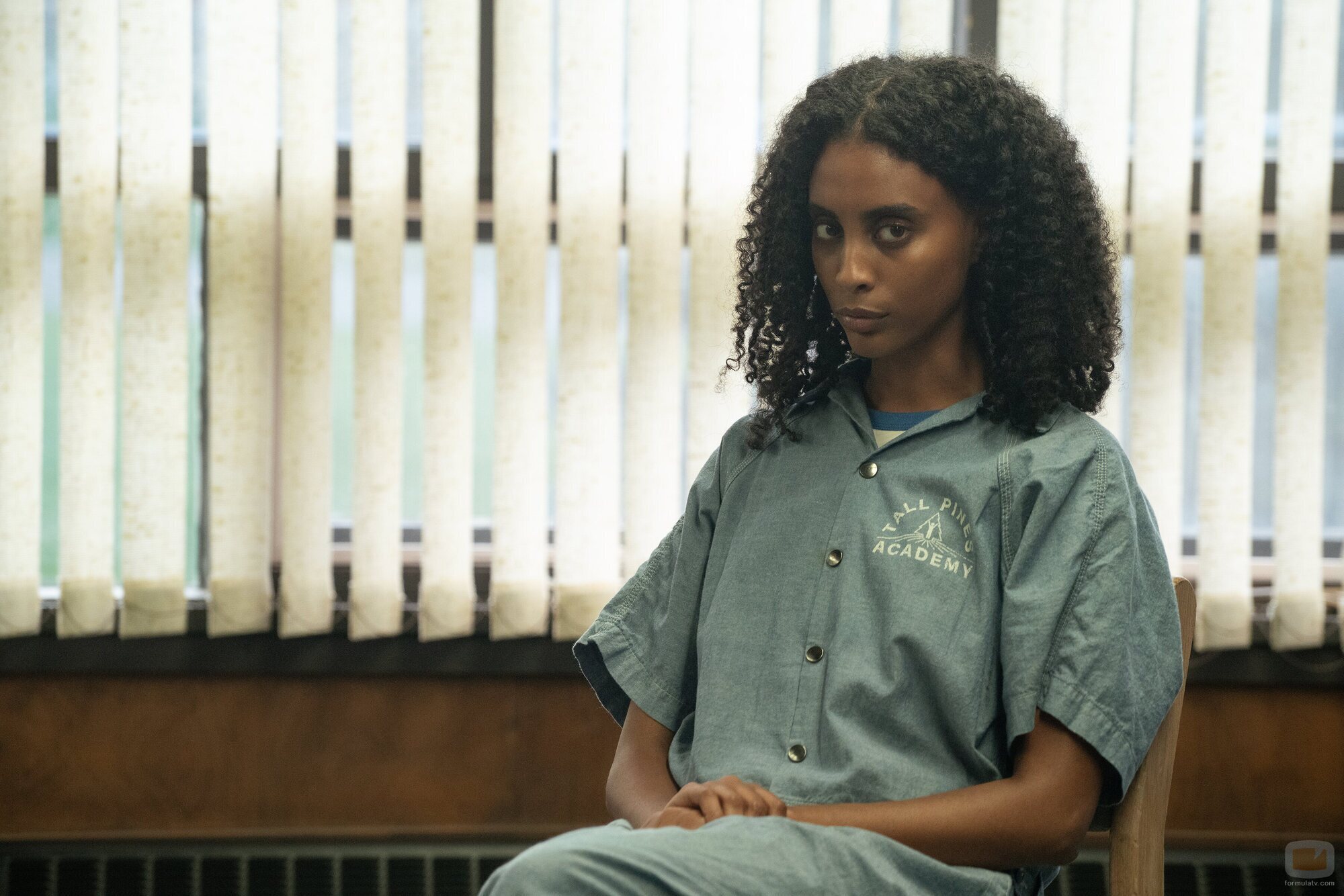 Feaven Abera en el 1x03 de 'Incontrolables'