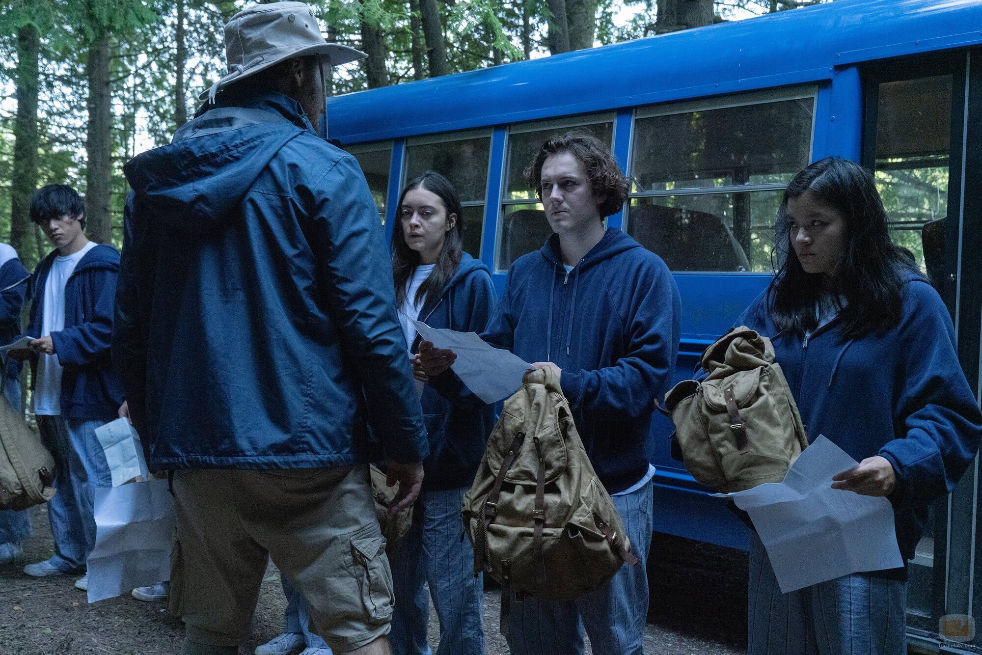 Sydney Topliffe y John Daniel en el 1x06 de 'Wayward'