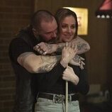 Margarita Levieva y Sam Keeley en 1x03 'Nadie es Más Fuerte que el Perdón' de 'Task'