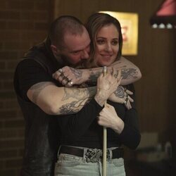 Margarita Levieva y Sam Keeley en 1x03 'Nadie es Más Fuerte que el Perdón' de 'Task'