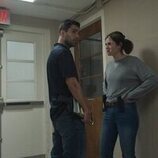 Alison Oliver y Fabien Frankel en la temporada 1 y el capítulo 03 de 'Task'