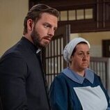 Carmen Flores y Daniel Schröder en 4x198 'Viernes 3 de octubre de 2025' de 'La promesa'