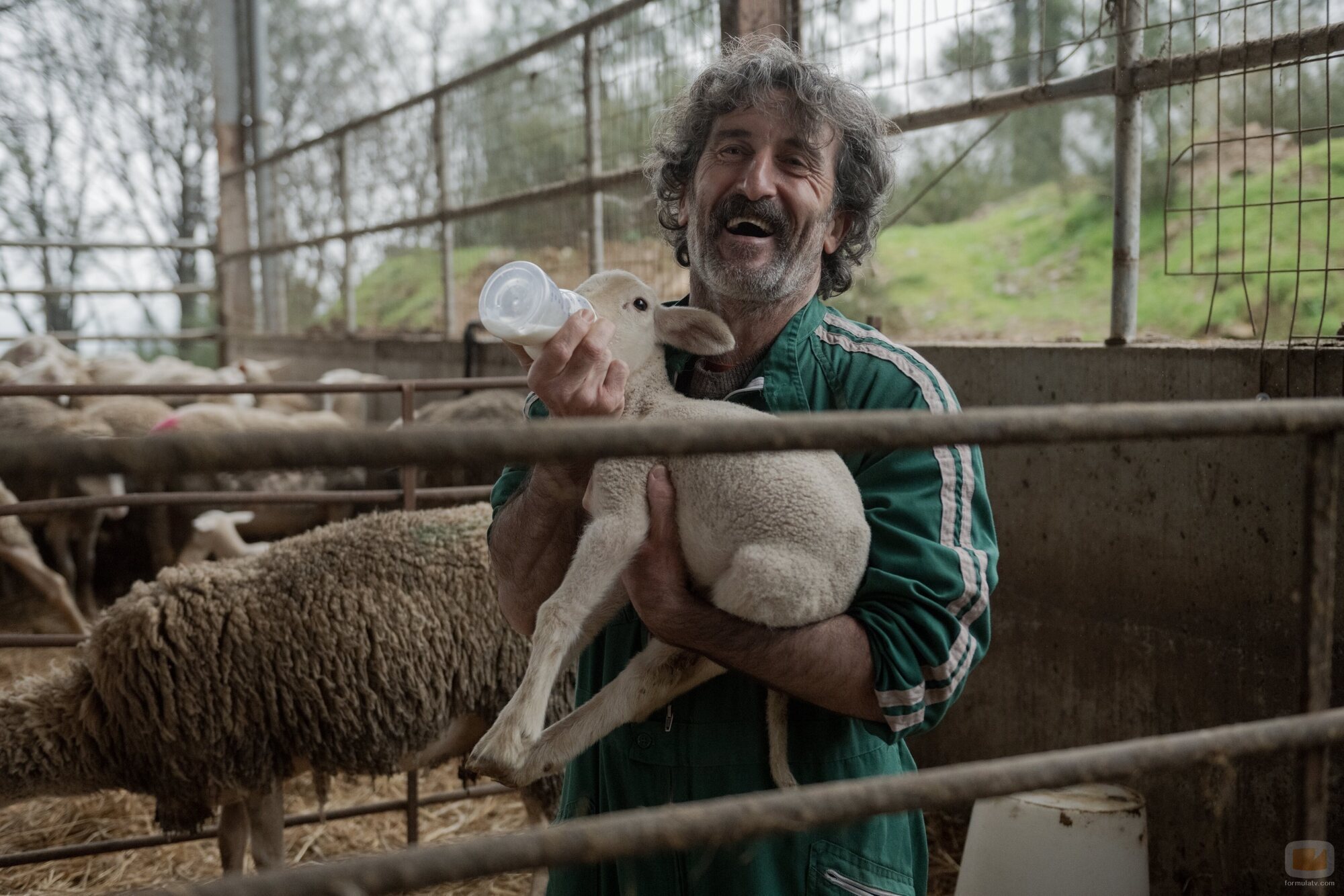 Luis Zahera en Capítulo 1 titulado 'Familia Kawanda' de 'Animal'