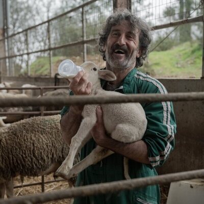 Luis Zahera en Capítulo 1 titulado 'Familia Kawanda' de 'Animal'