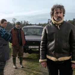 Luis Zahera y Lucía Veiga en el 1x03 de 'Animal salvaje'