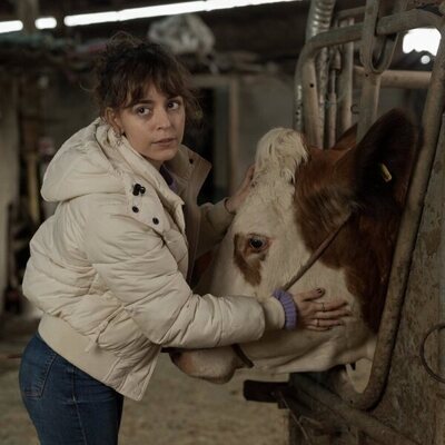 Lucía Caraballo en el 1x08 de 'Animal salvaje'