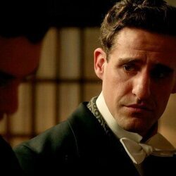 Enrique Fortún en 4x201 'Miércoles 8 de octubre de 2025' de 'La promesa'