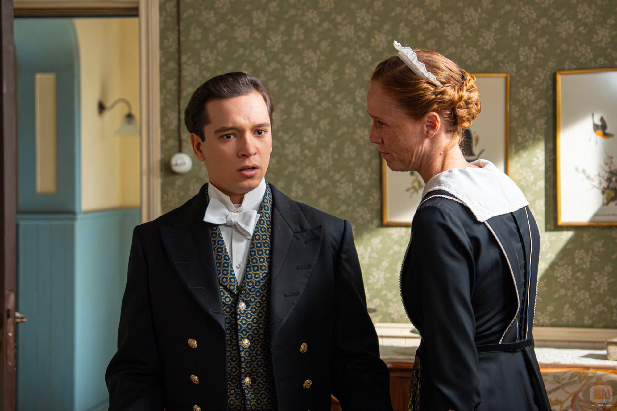 María Castro y Manu Imízcoz en 4x202 titulado 'Jueves 9 de octubre de 2025' de 'La promesa'