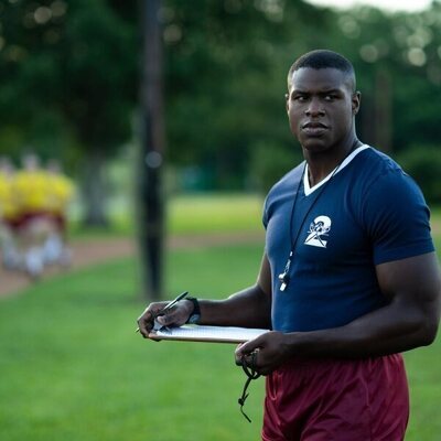 Cedrick Cooper en 1x02 titulado 'El sistema de amigos' de 'Reclutas'