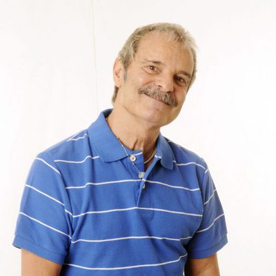 Jesús Mariñas es uno de los presentadores de 'Vaya par... de tres'