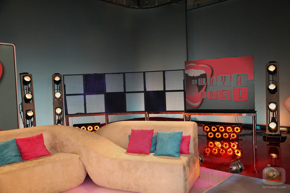 Decorado de 'Vaya par... de tres'