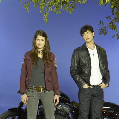 Lindsey Shaw y Ethan Peck son Kat y Patrick