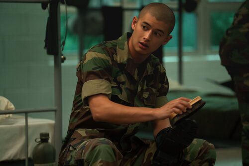 Liam Oh en Capítulo 3 titulado 'El circuito de la confianza' de 'Reclutas'