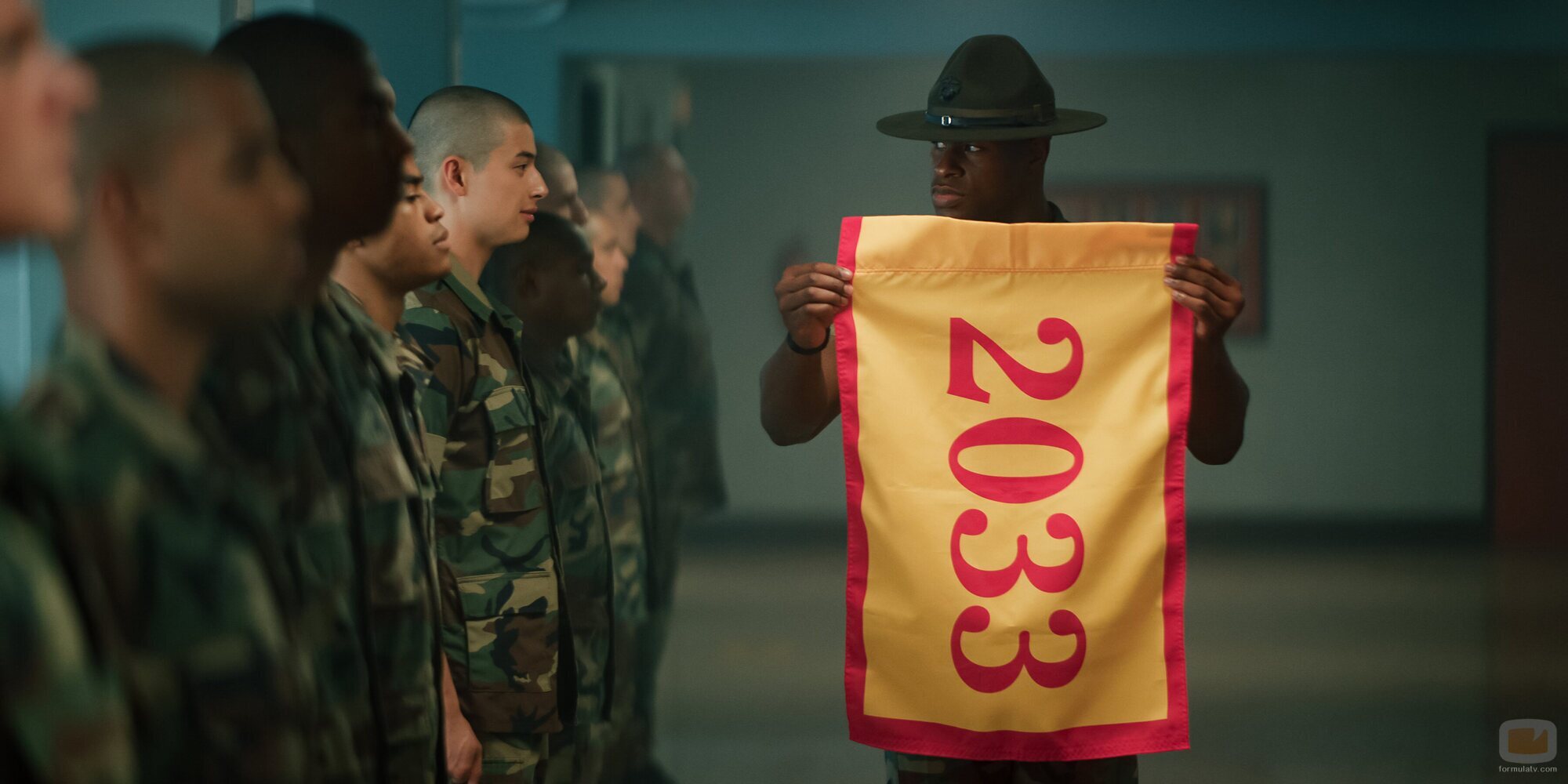 Cedrick Cooper y Liam Oh en 1x04 titulado 'Nadar o hundirse' de 'Reclutas'