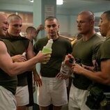 Still de 1x06 titulado 'Lo que nos pesa' de 'Reclutas'