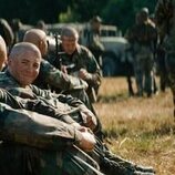 Kieron Moore y Brandon Tyler Moore en 1x08 'La prueba de fuego' de 'Reclutas'